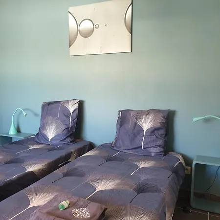 Apartment White Pearl *