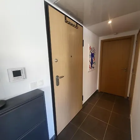 Apartment White Pearl